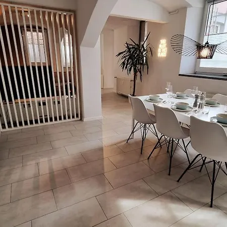 Lime Homes: Zentral Kueche Netflix Apartment *